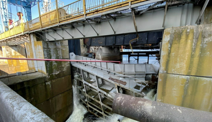 Восстановлению не подлежит: в МВД озвучили нелестные прогнозы по Каховской ГЭС