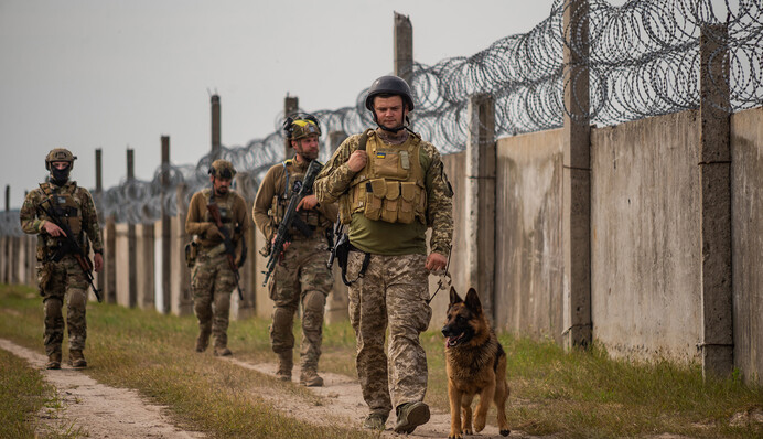 Сили оборони в онлайн-режимі спостерігають за ситуацією: Наєв розповів про захист північного кордону