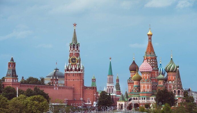 А что случилось? В Москве закрыли Красную площадь в День Независимости Украины