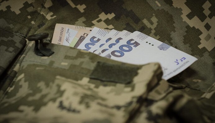 Обогатился на 14 млн гривен: в Одесской области разоблачили заместителя главы ТЦК на взятке