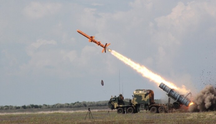 Украина уже запускает ракеты собственного производства: когда ждать ударов по России