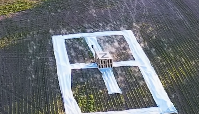 Аэродром в Курске атаковали картонные дроны СБУ: в сети показали, как тестировали разработку