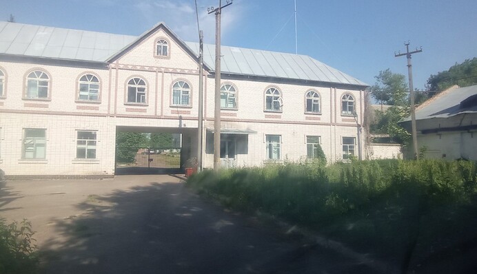 На Київщині продали спиртовий завод за три пенсії: деталі аукціону