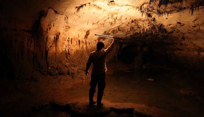 В Іспанії знайшли найбільшу колекцію печерних малюнків, яким понад 24 тисячі років: фото і відео