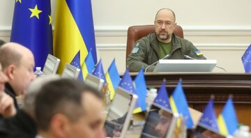 Зарплату підвищать у два етапи: уряд затвердив проект бюджету на 2024 рік