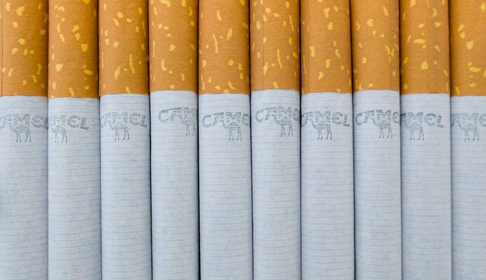 Цены на сигареты подскочат, а на алкоголь - нет: на сколько подорожает пачка в 2024 году