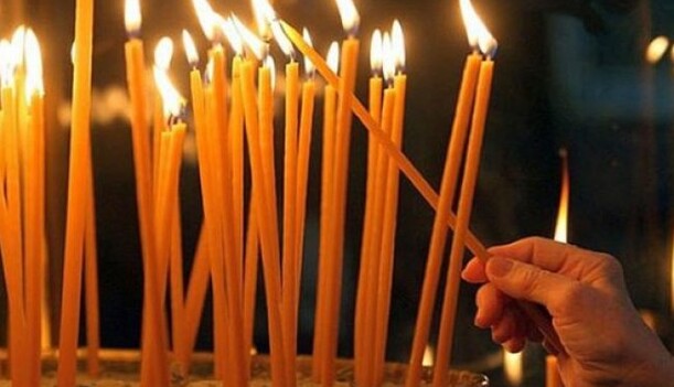 В е-церкви можно поставить е-свечу и подать е-записку: как работает ноу-хау