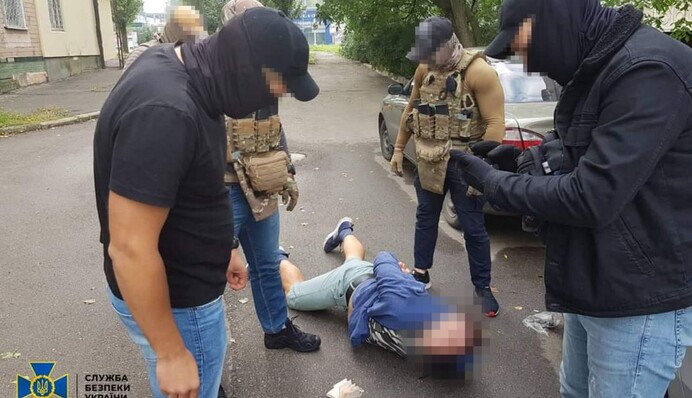 Наводили російські удари по Миколаєву: СБУ викрила одну з найбільших мереж агентів РФ, фото