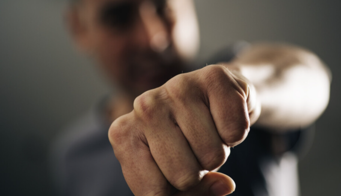 Побиття чоловіка працівником ТЦК в Тернополі: нові подробиці і реакція поліції