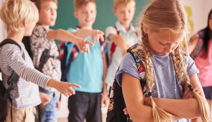 Детям нет жизни ни там, ни здесь: в Украине участились случаи буллинга школьников, которые выехали за границу и вернулись