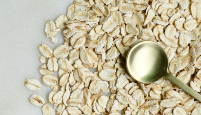 Є плюси і мінуси: дієтолог розповіла, чи можна схуднути за допомогою вівсяної каші