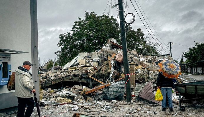 Оккупанты обстреляли Миргород: в ОВА показали кадры после удара
