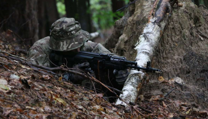 Платят до 100 тысяч гривен: какие основные требования к разведчикам в ВСУ