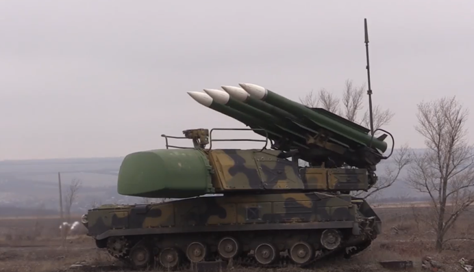 Западные ракеты и советские ЗРК: чем уникальны "гибридные" системы ПВО Украины