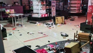 Грабували склади і магазини: нові подробиці єврейського погрому в Махачкалі, фото