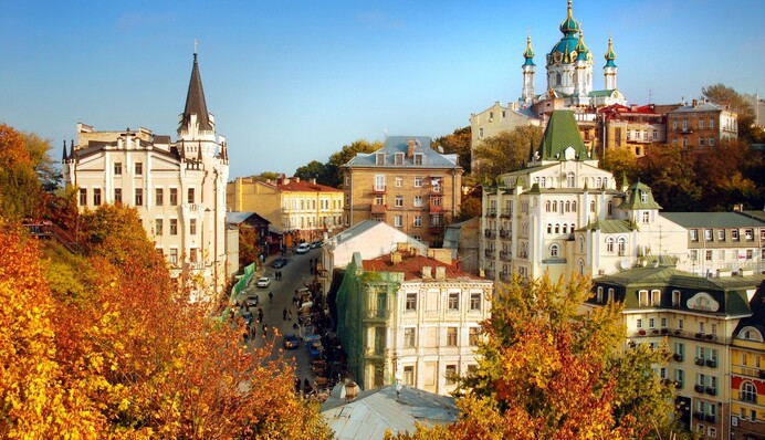 Побит почти 100-летний рекорд: погода в Киеве продолжает поражать