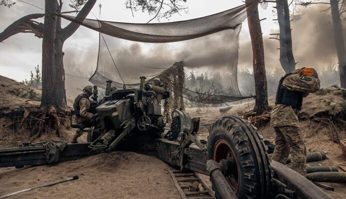 Россияне атаковали на нескольких направлениях, за сутки - 82 боевых столкновения: утренняя сводка Генштаба