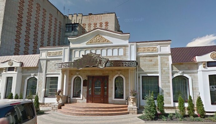 В винницком ресторане произошла потасовка между военным и СБУшниками: видео и все подробности