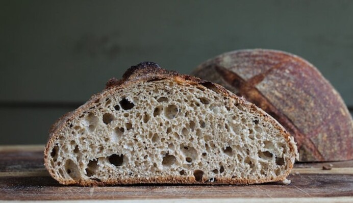 Коли не можна вживати глютен і як розпізнати в себе целіакію: поширені симптоми