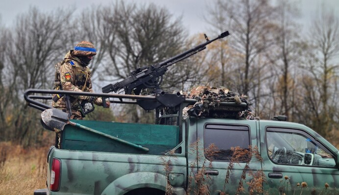 Оккупанты охотятся за мужчинами на Донбассе, за сутки 61 столкновение: сводка Генштаба