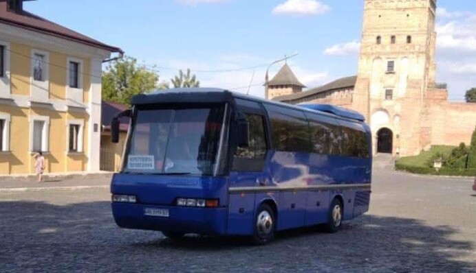 На Закарпатті працівники ТЦК схопили водія автобуса, який привіз дитячу збірну на змагання: подробиці скандалу