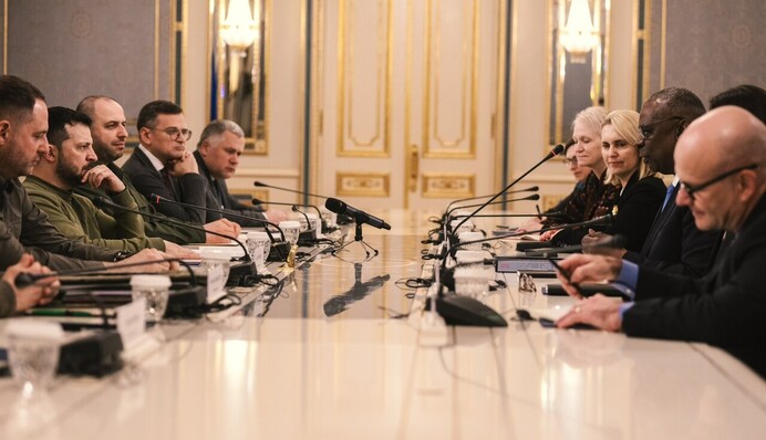 Чи будуть США далі підтримувати Україну: очільник Пентагону відповів у Києві