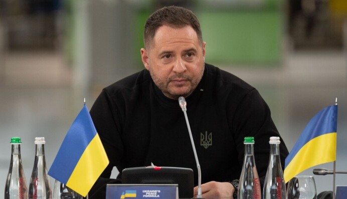 Єрмак заявив, що аеропорт 