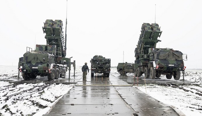 "Шахеди" кошмарили західний регіон, в одній з областей працювала ППО: подробиці атаки