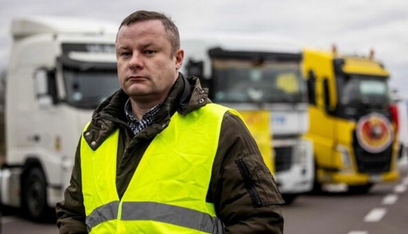 Moscow's hands: Polish strikers work for Ukraine's enemy