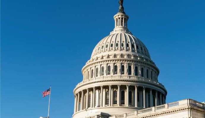 Сенат США провалив голосування щодо законопроєкту про допомогу Україні