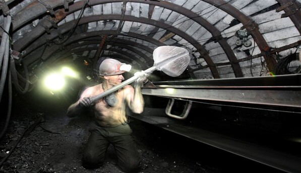 Волонтеры вывезли 18 тел украинских военных из подконтрольной боевикам зоны