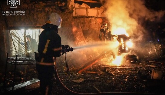 Вночі ворог вдарив по Одесі - серед постраждалих є діти: фото і відео