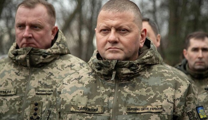 "Це війна, а не шоу": Залужний зробив заяву про новий контрнаступ у 2024 році