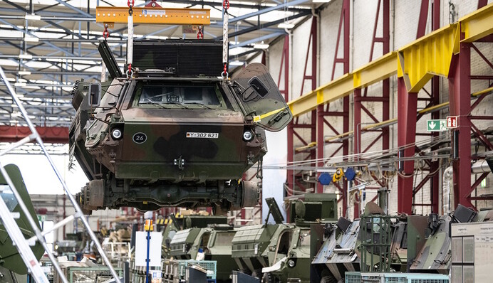 В Україні будуть випускати озброєння західних зразків: експерт вказав на важливі моменти