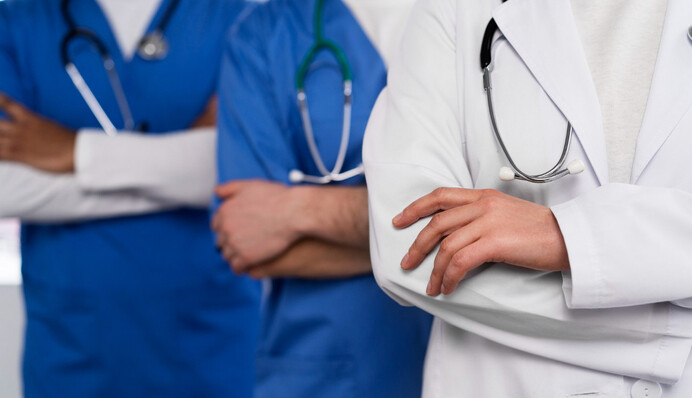 Кабмин увеличил доплаты специалистам на 20 процентов: кого коснулось