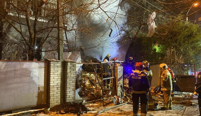 В одном из домов Львова взорвался газ: под завалами есть люди