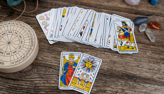 Овни отримають гармонію, а Скорпіони – нагороду: гороскоп за картами Таро 27 грудня