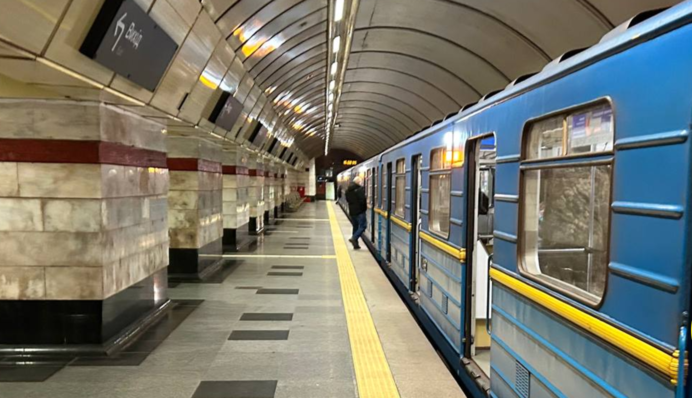 На одном из участков киевского метро перекроют тоннели: как будут двигаться поезда