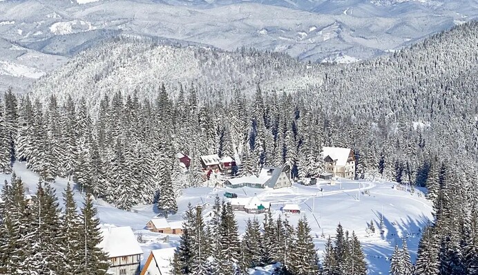 Набір у сніжно-штурмову бригаду? ТЦК навідалися до курортників на Драгобрат, відео