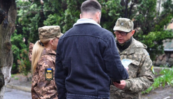 Сотрудники ТЦК действуют незаконно: что делать в такой ситуации