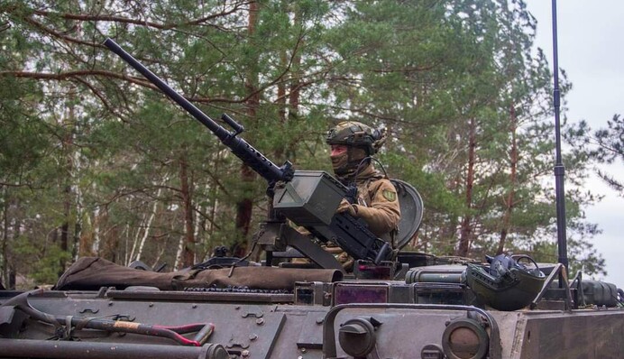 Россияне наступали на Авдеевку, ВСУ расширяют плацдарм в Херсонской области: утренняя сводка Генштаба и карты боев