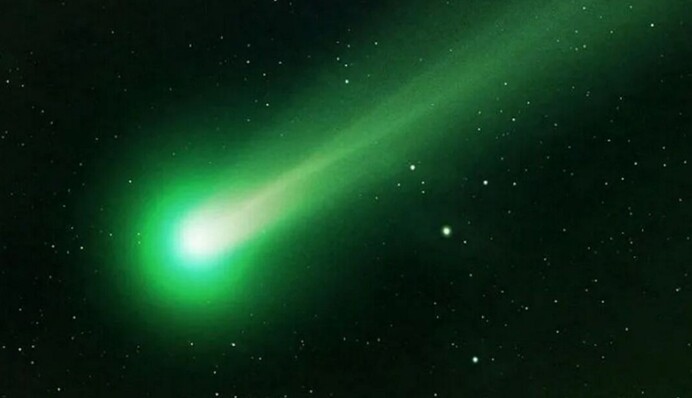 Зеленая комета несет мир: астролог рассказал о 