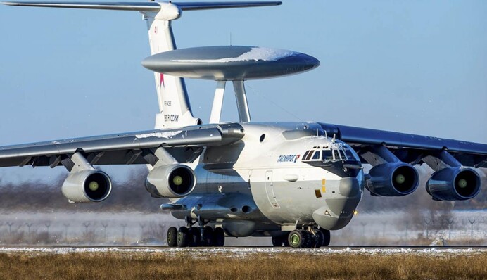 Залужный подтвердил уничтожение российских самолетов А-50 и Ил-22