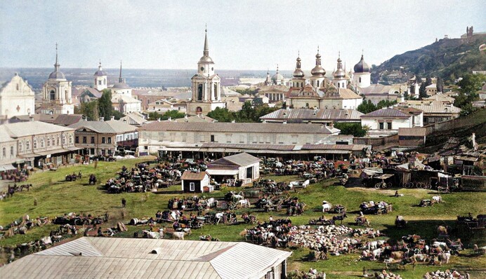 Как будто кадры из старого кино: шикарные фото Житнего рынка в Киеве в 1900-е годы