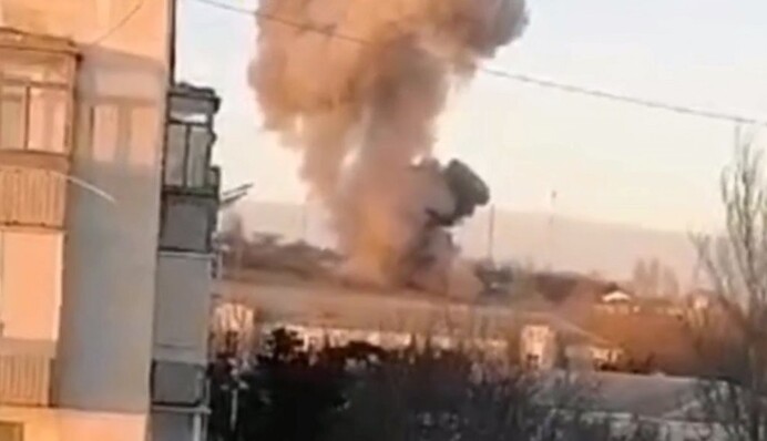 Мінус командний пункт: з’явились знімки аеродрому Бельбек після удару