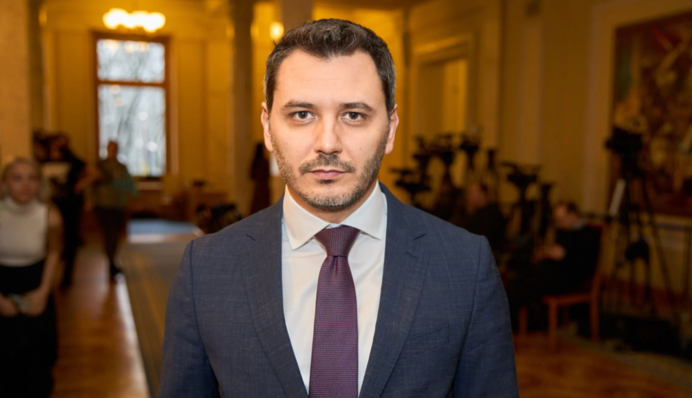 "Есть вопросы": в Раде ждут от Минобороны разъяснений по идее е-повесток