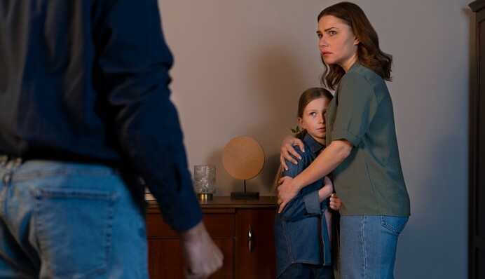 Як себе поводити під час домашнього насильства: повний алгоритм дій