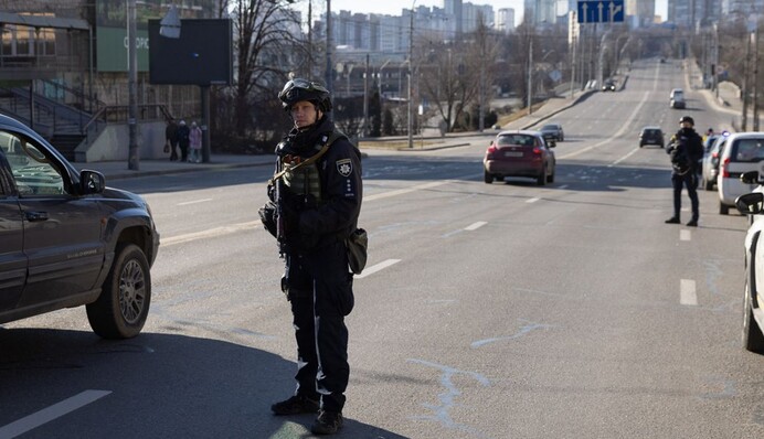 Блокпостов в Киеве станет больше и это не временно: в чем причина