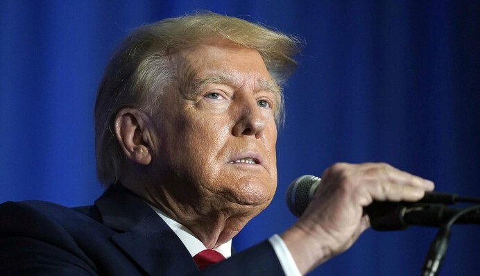 Трамп видав нову цинічну заяву напередодні голосування за допомогу Україні