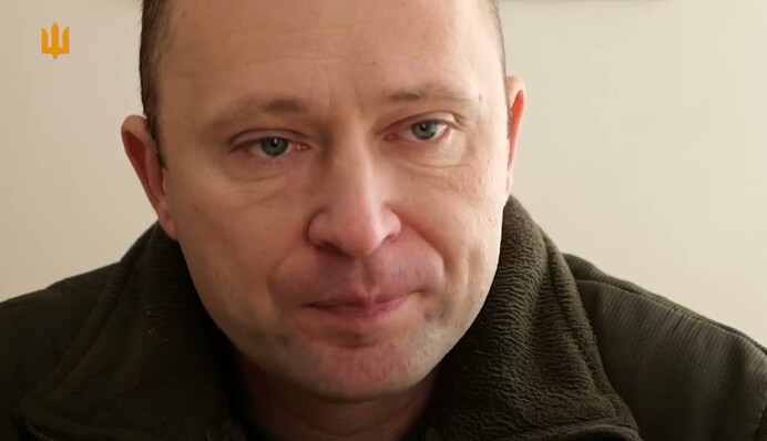 Получил меч королевы за оборону Мариуполя: что известно о вошедшем в команду Сырского генерале Драпатом